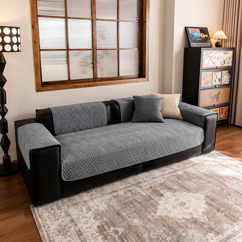 OHSIO Wave Quilted Recycled Fleece Sofa Cover - machine-washable care