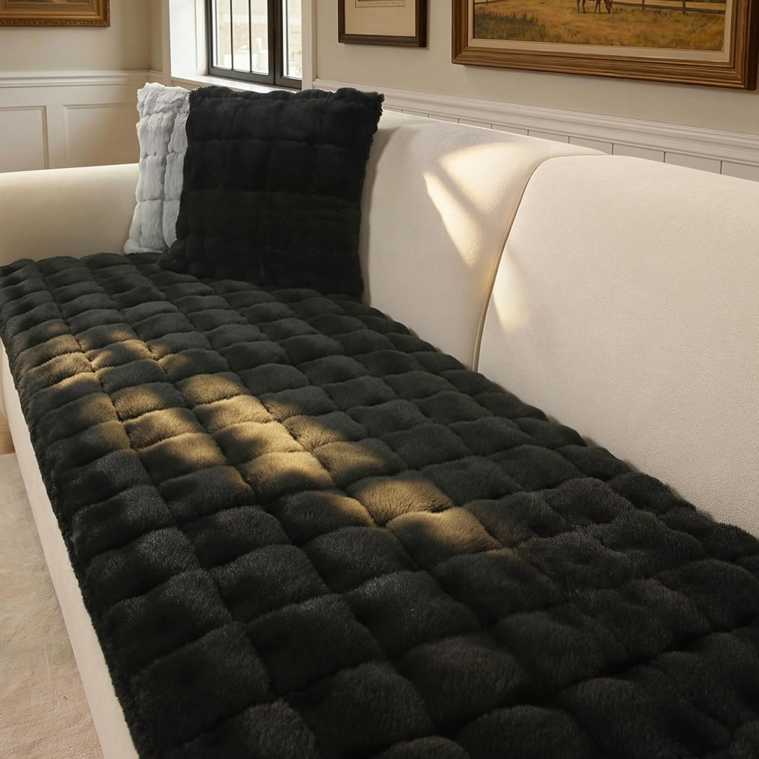 OHSIO Faux Rabbit Fur Non-Slip Pet Couch Cover - Black, 27.6'' X 59'' sofa cover